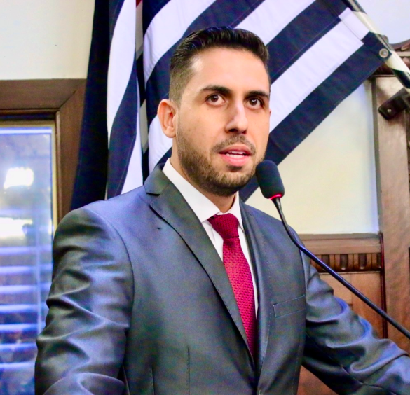 Júnior cobra ‘varredura’ contra a dengue e contratação de mais agentes de endemia